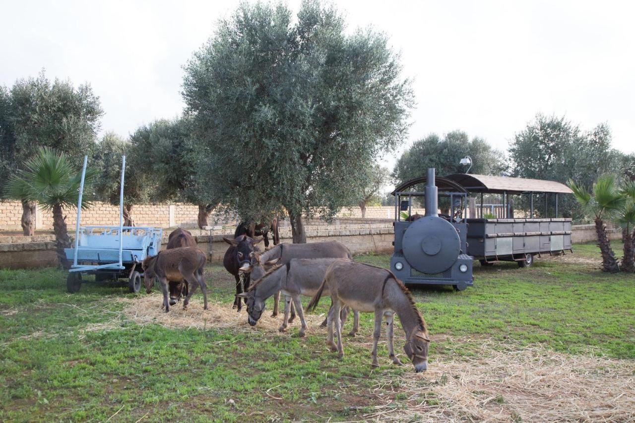 Masseria Grande Taurisano Eksteriør billede